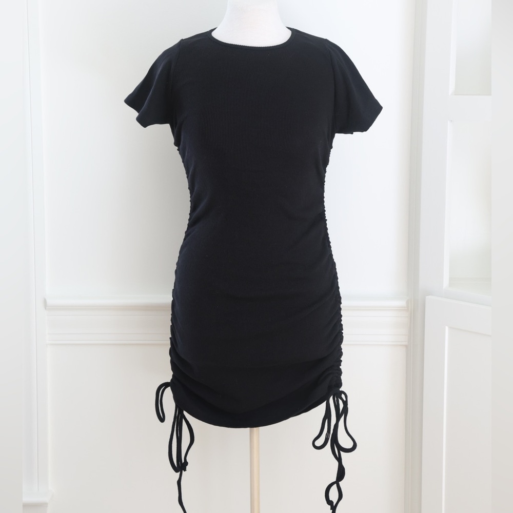 NastyGal Black Bodycon Ribbed Side Ruched Mini Dress size 6